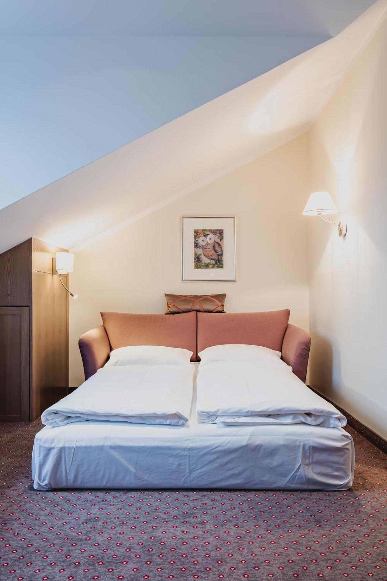 Hotel Hachinger Hof Oberhaching Exterior foto